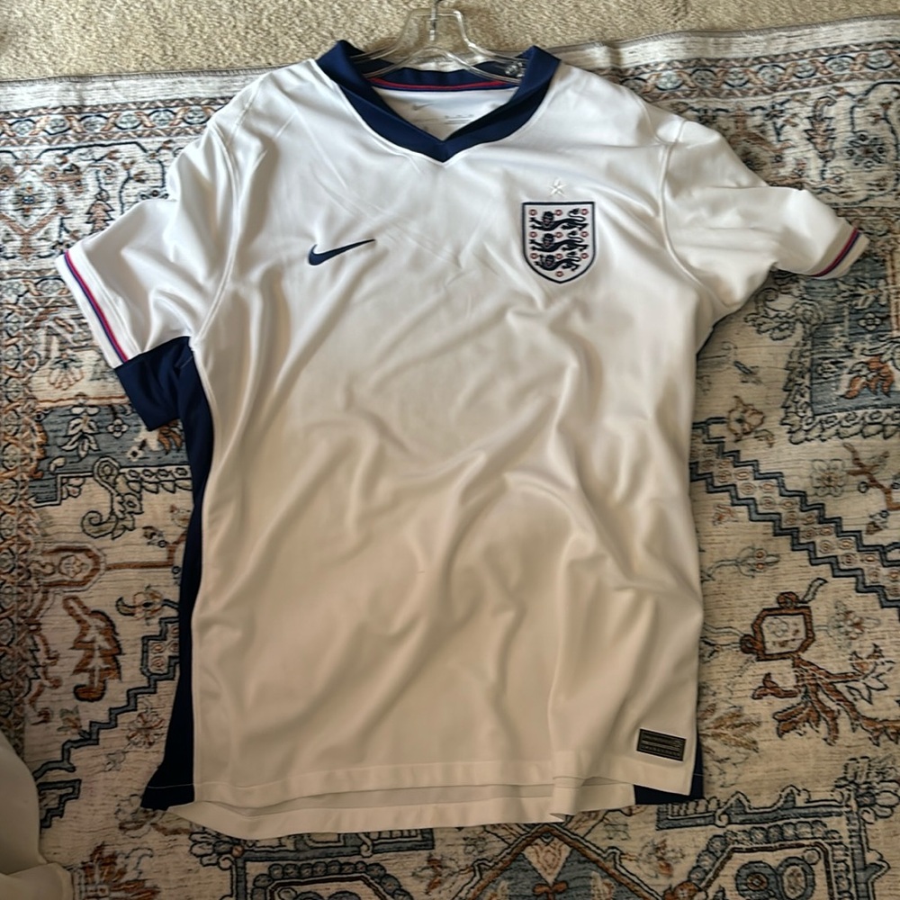 England 2024 white Home jersey men’s size XXL NWOT!  Import! On-field authentic